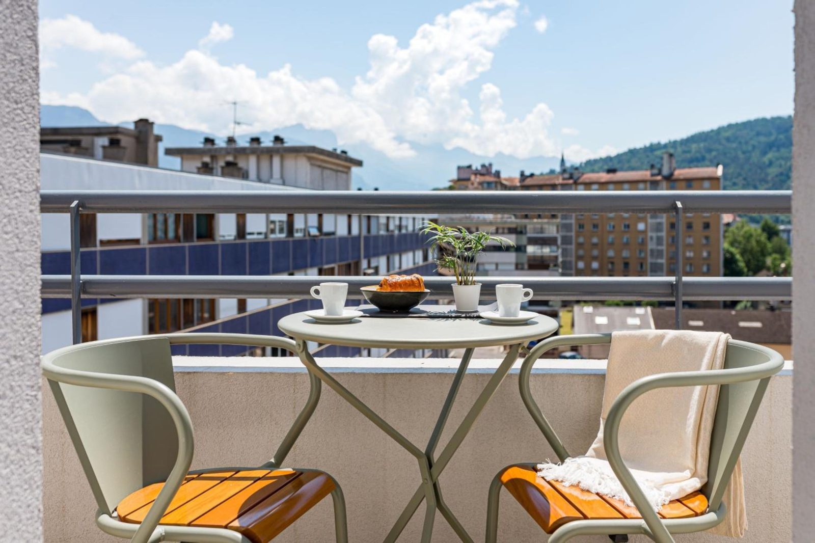 Moxy Annecy — photo 3